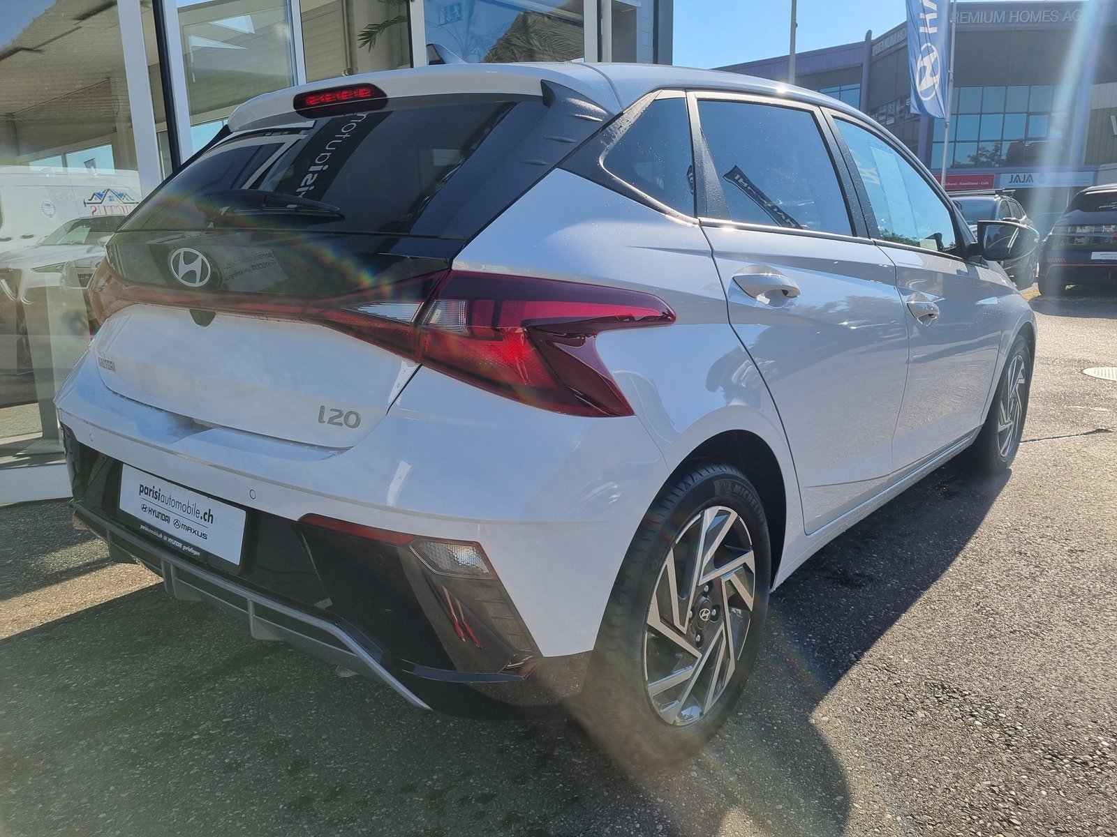 HYUNDAI i20 1.0 T-GDi Amplia DCT, Benzin, Neuwagen, Automatik - 5