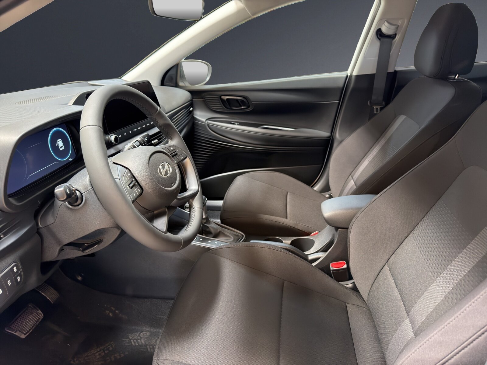 HYUNDAI i20 1.0 T-GDi Amplia DCT, Petrol, New car, Automatic - 7