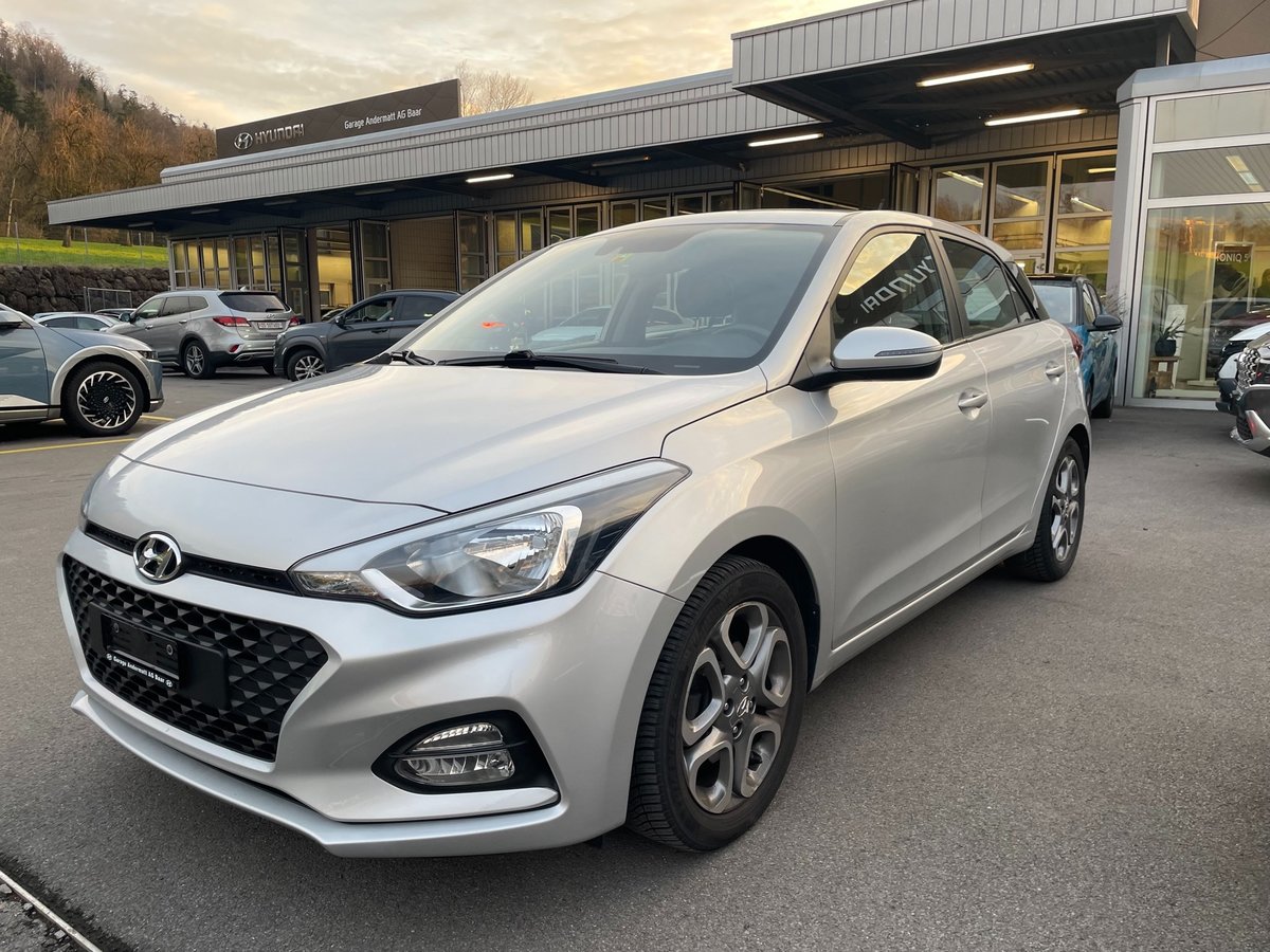 HYUNDAI i20 1.0 T-GDi Amplia DCT, Benzin, Occasion / Gebraucht, Automatik - 2