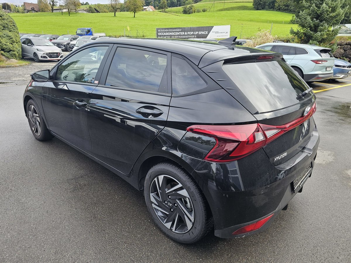 HYUNDAI i20 1.0 T-GDi Amplia DCT, Benzin, Occasion / Gebraucht, Automatik - 5