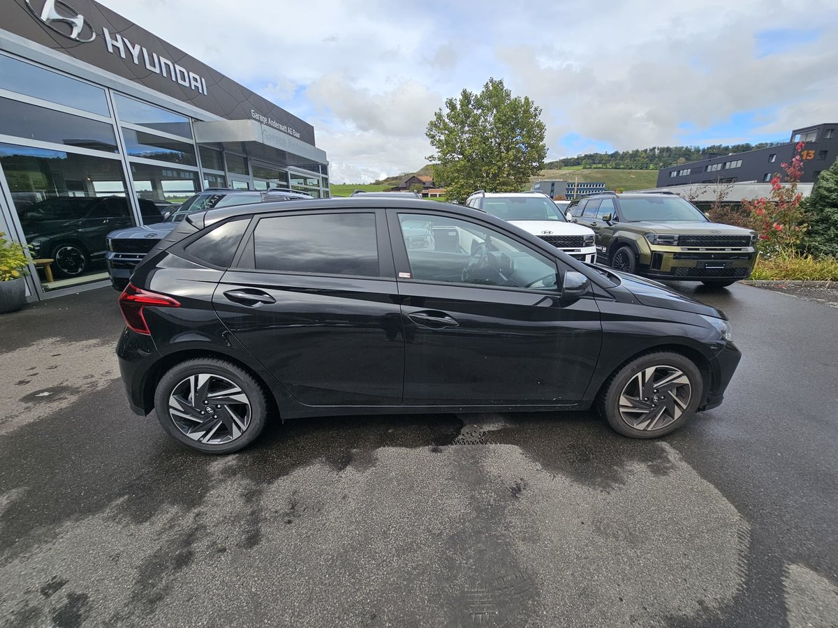 HYUNDAI i20 1.0 T-GDi Amplia DCT, Benzin, Occasion / Gebraucht, Automatik - 7