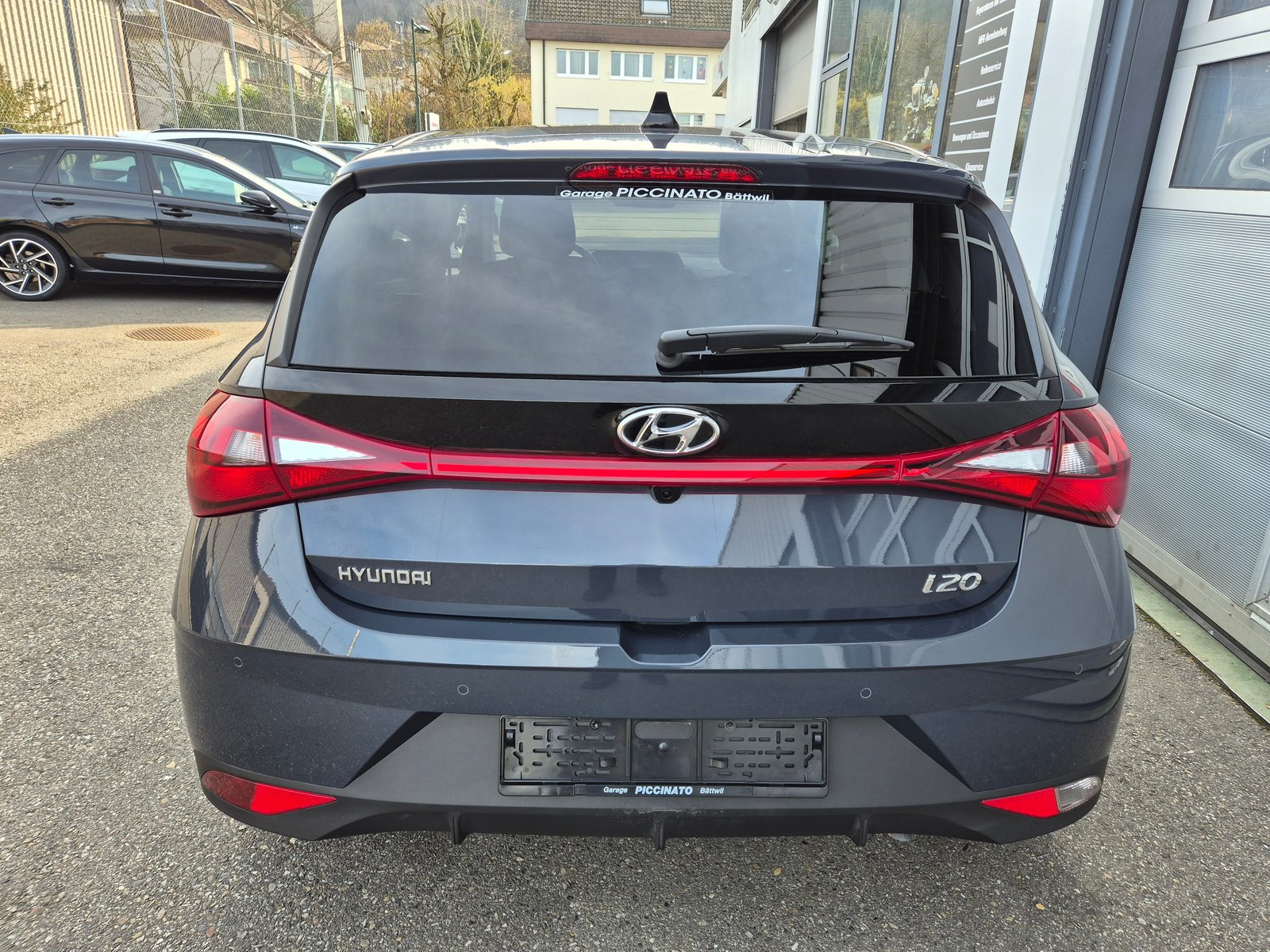 HYUNDAI i20 1.0 T-GDi Amplia DCT, Essence, Occasion / Utilisé, Automatique - 4