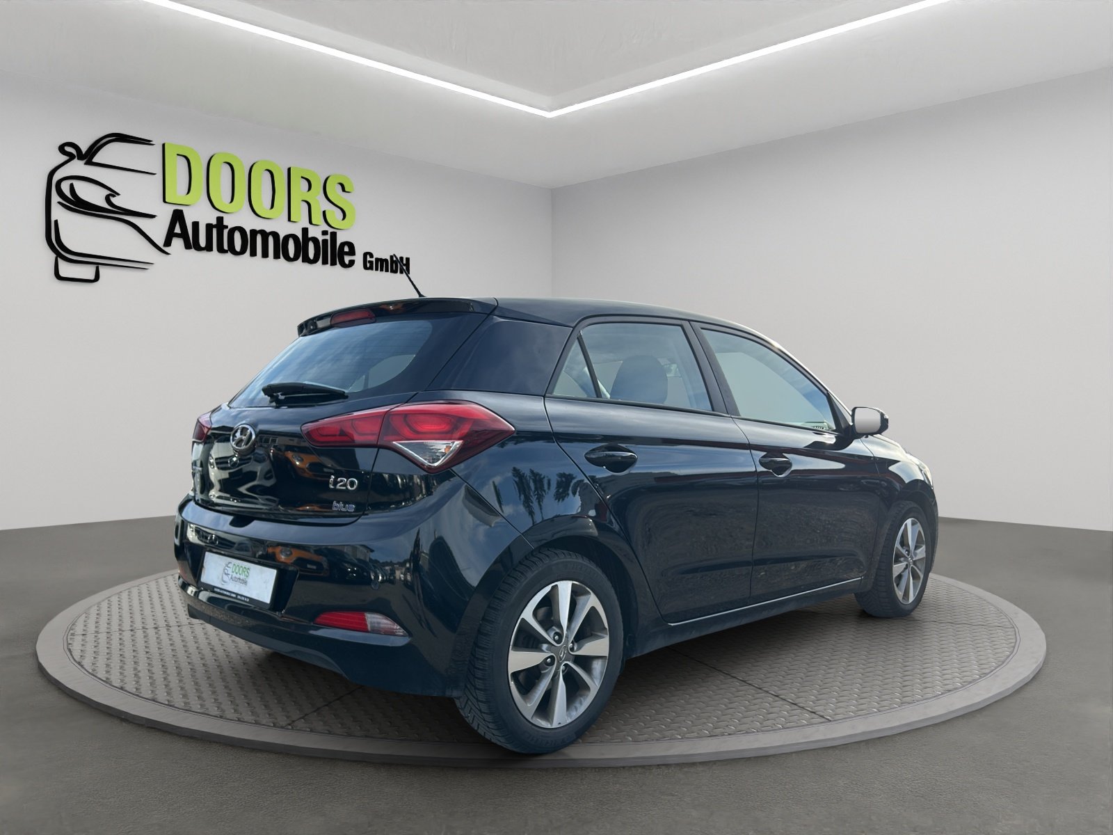 HYUNDAI i20 1.2 Amplia, Petrol, Second hand / Used, Manual - 7