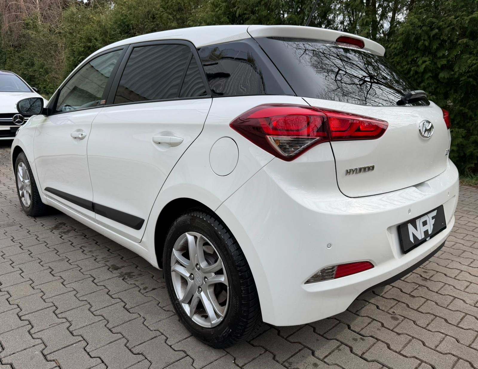 HYUNDAI i20 1.0 T-GDi Amplia, Benzina, Occasioni / Usate, Manuale - 3