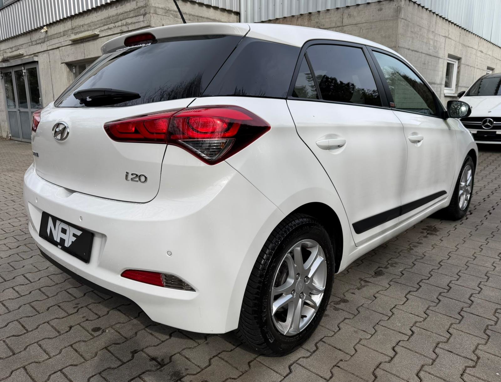 HYUNDAI i20 1.0 T-GDi Amplia, Benzina, Occasioni / Usate, Manuale - 5