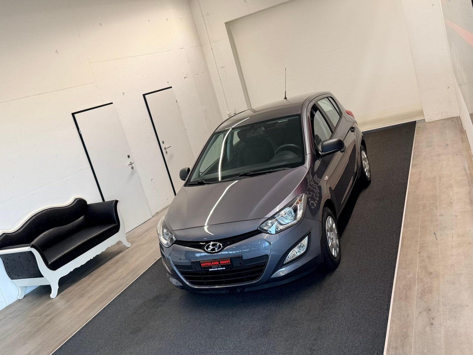 HYUNDAI i20 1.4 Automatic, Benzin, Occasion / Gebraucht, Automatik - 4