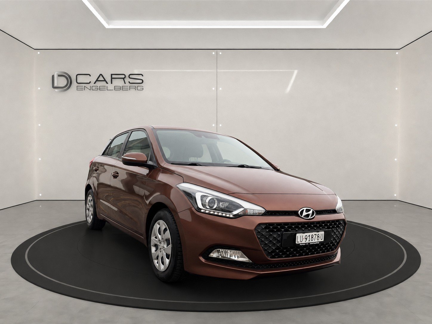 HYUNDAI i20 1.4 Amplia Automatic, Essence, Occasion / Utilisé, Automatique - 4