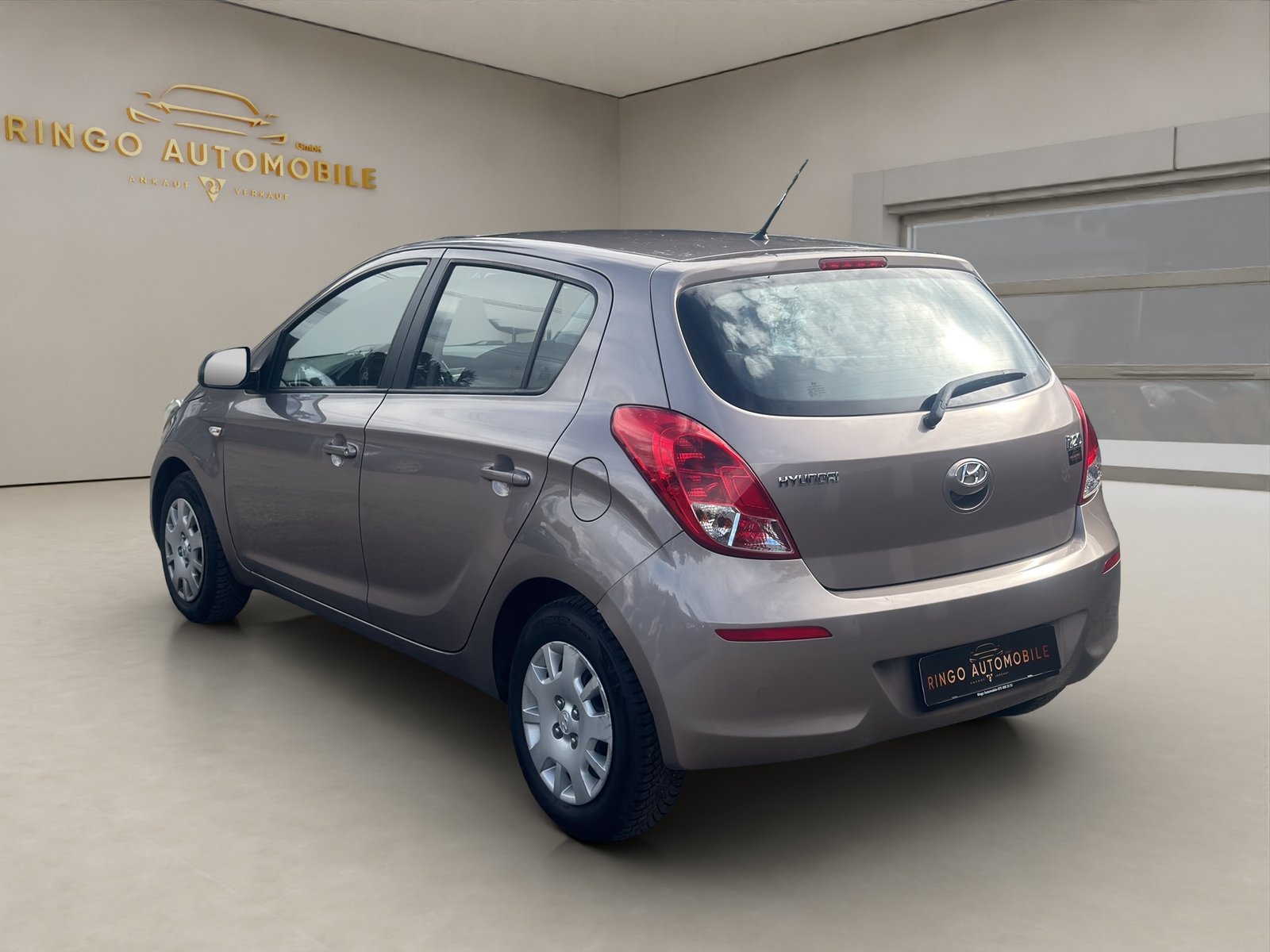 HYUNDAI i20 1.2 GO, Petrol, Second hand / Used, Manual - 4