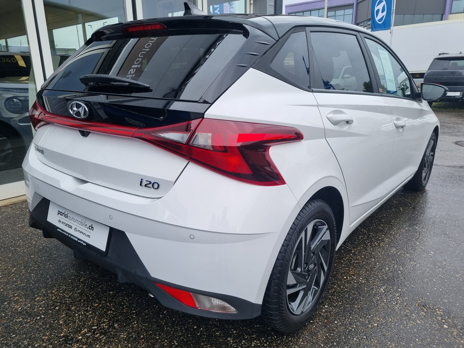 HYUNDAI i20 1.0 T-GDi Amplia DCT, Petrol, Second hand / Used, Automatic - 5