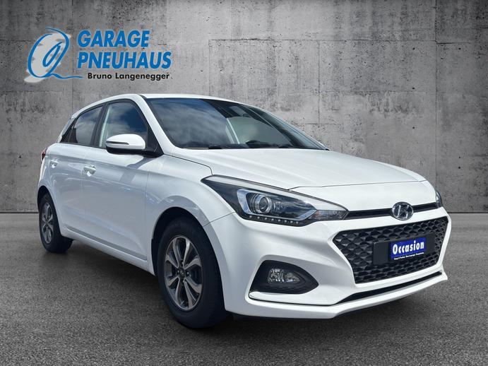 HYUNDAI i20 1.0 T-GDi Amplia DCT, Benzin, Occasion / Gebraucht, Automatik