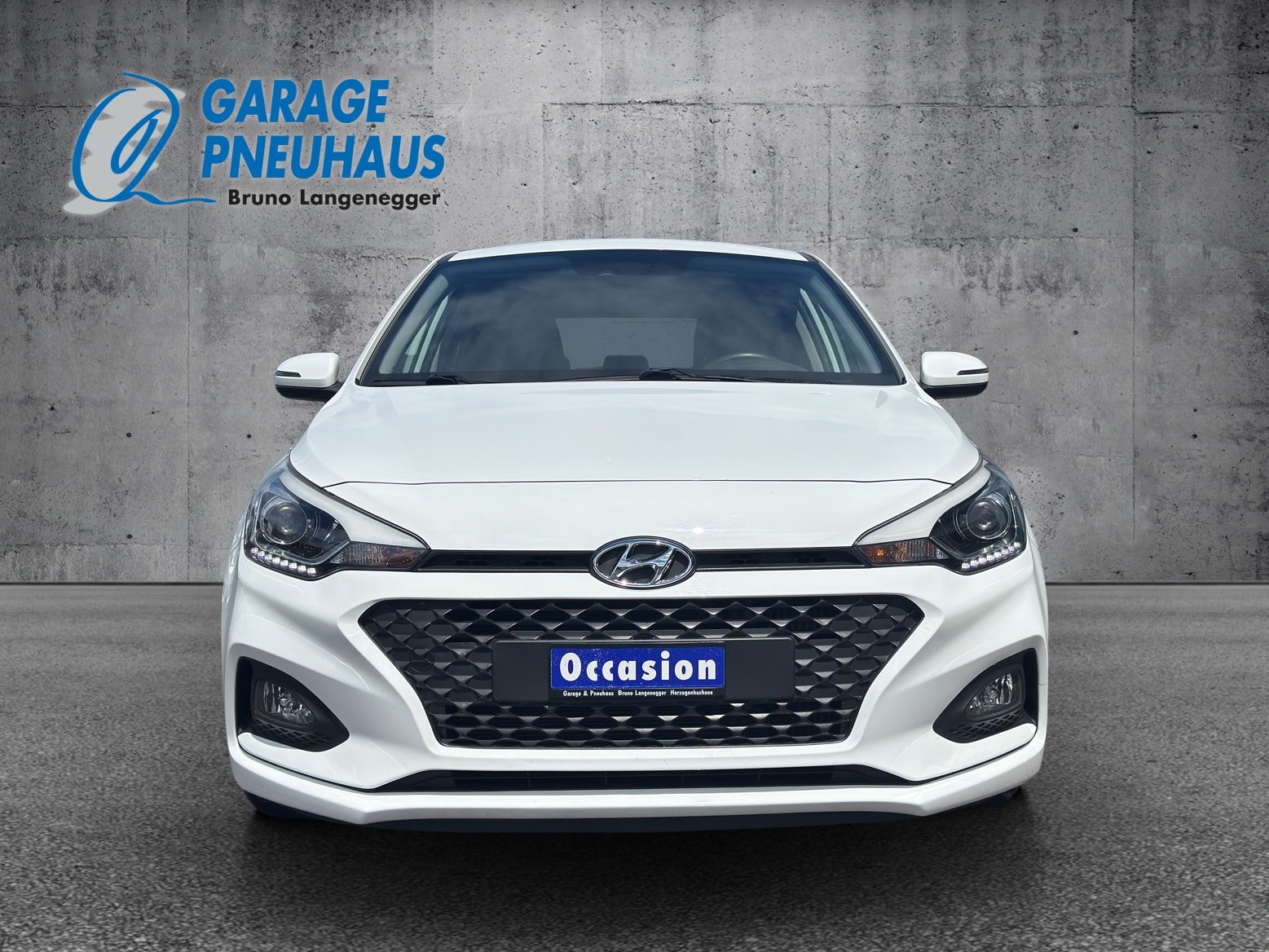 HYUNDAI i20 1.0 T-GDi Amplia DCT, Benzin, Occasion / Gebraucht, Automatik - 3