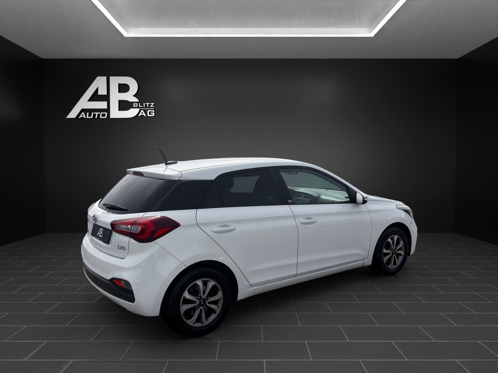 HYUNDAI i20 1.0 T-GDi Amplia mit 100 PS, Benzina, Occasioni / Usate, Manuale - 5