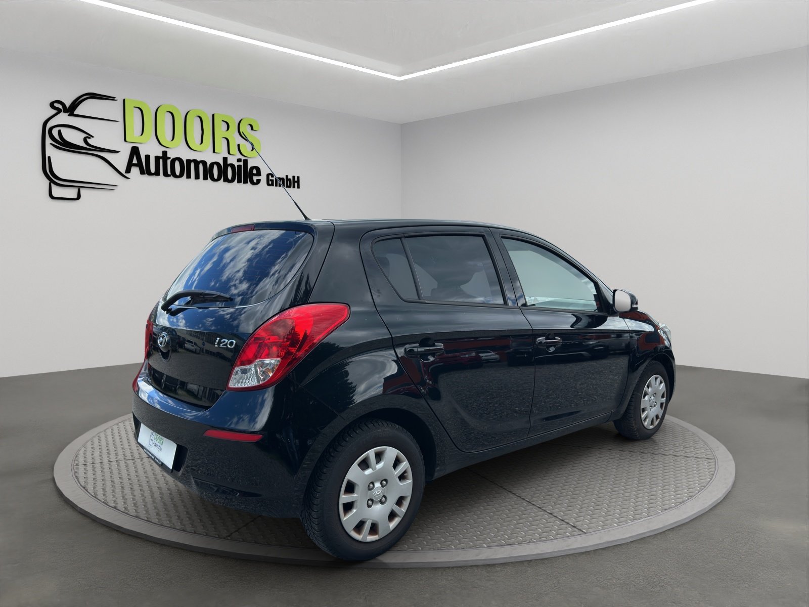 HYUNDAI i20 1.2 Comfort, Benzin, Occasion / Gebraucht, Handschaltung - 4