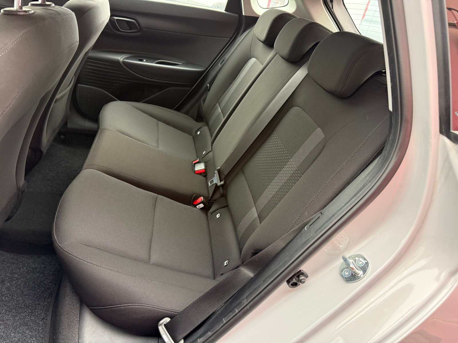 HYUNDAI i20 1.0 T-GDi Origo DCT, Petrol, Second hand / Used, Automatic - 4