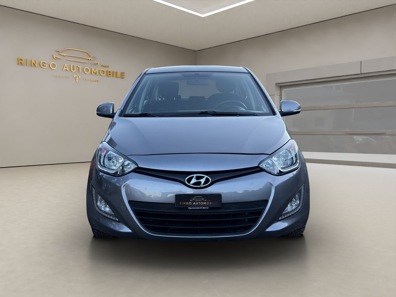 HYUNDAI i20 1.4 Premium Automatic, Petrol, Second hand / Used, Automatic - 2