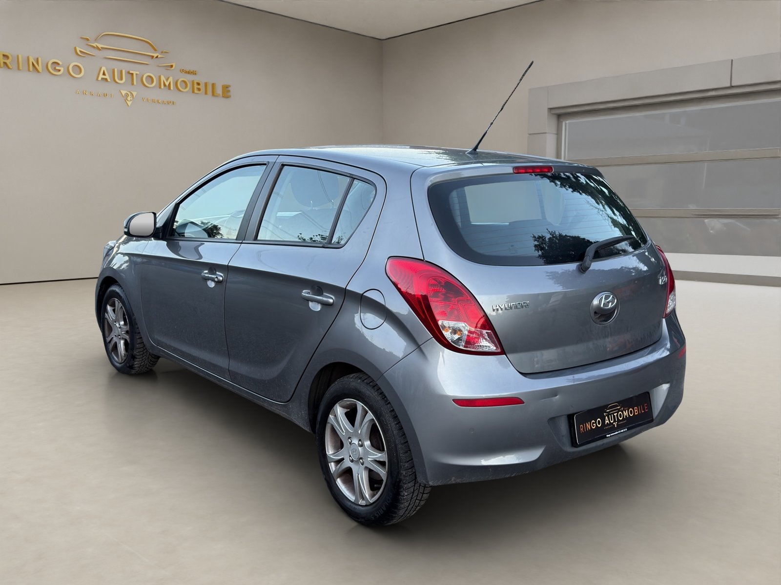 HYUNDAI i20 1.4 Premium Automatic, Petrol, Second hand / Used, Automatic - 5