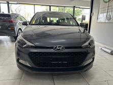 HYUNDAI i20 1.4 Amplia, Benzin, Occasion / Gebraucht, Handschaltung - 2