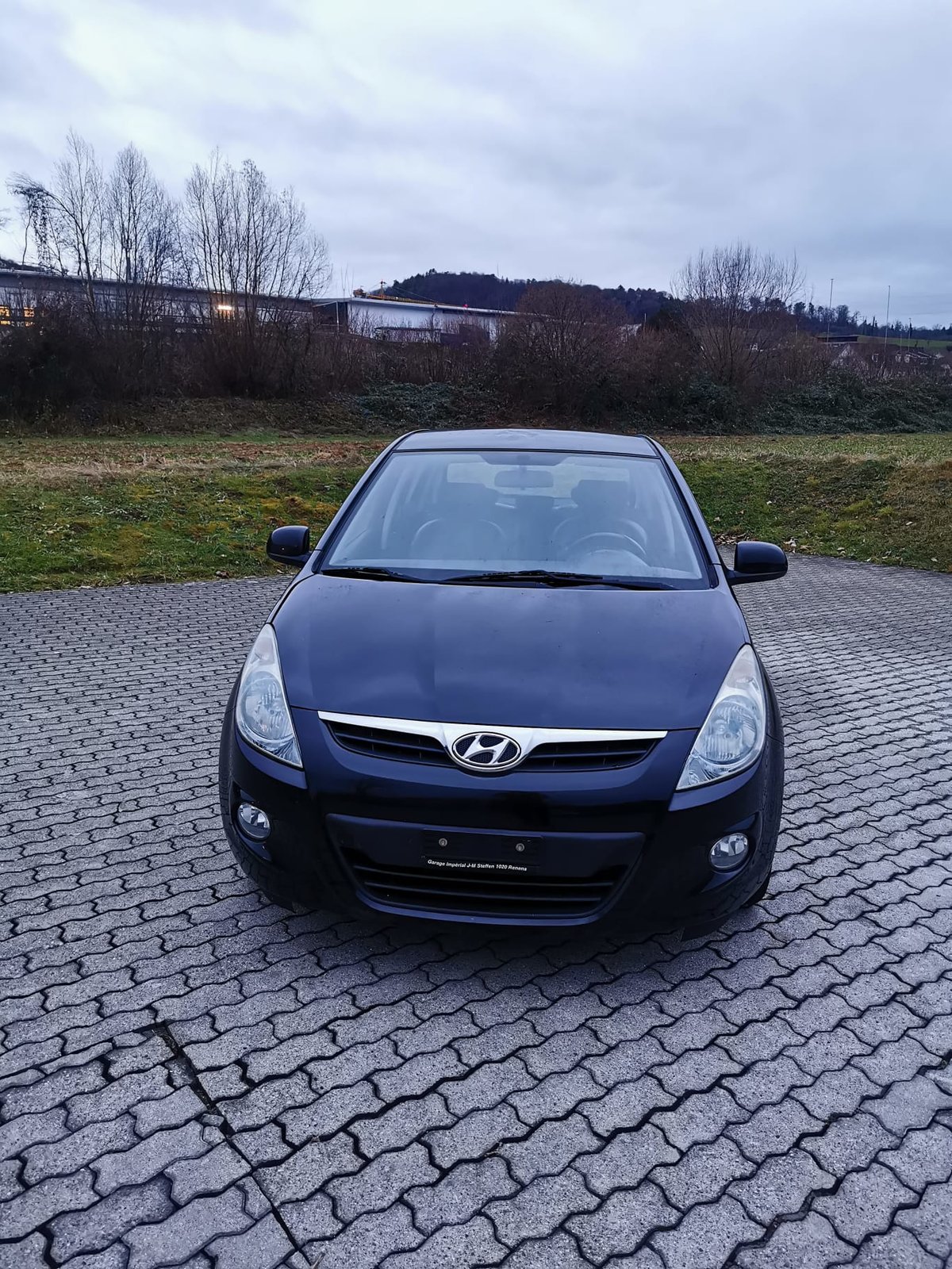 HYUNDAI i20 1.6 Premium, Essence, Occasion / Utilisé, Manuelle - 3