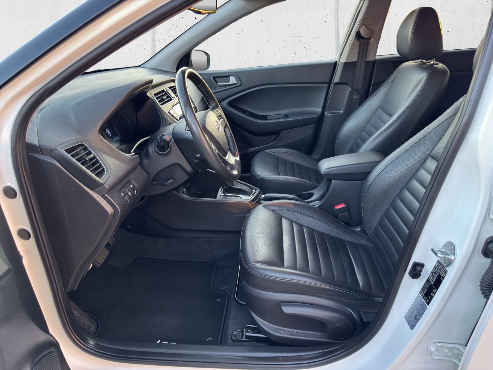 HYUNDAI i20 1.0 T-GDi Vertex DCT, Benzina, Occasioni / Usate, Automatico - 6