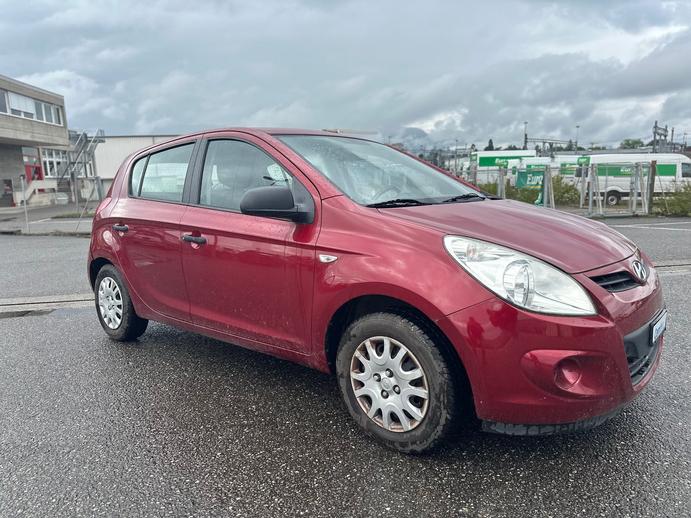 HYUNDAI i20 1.2 Comfort, Benzin, Occasion / Gebraucht, Handschaltung