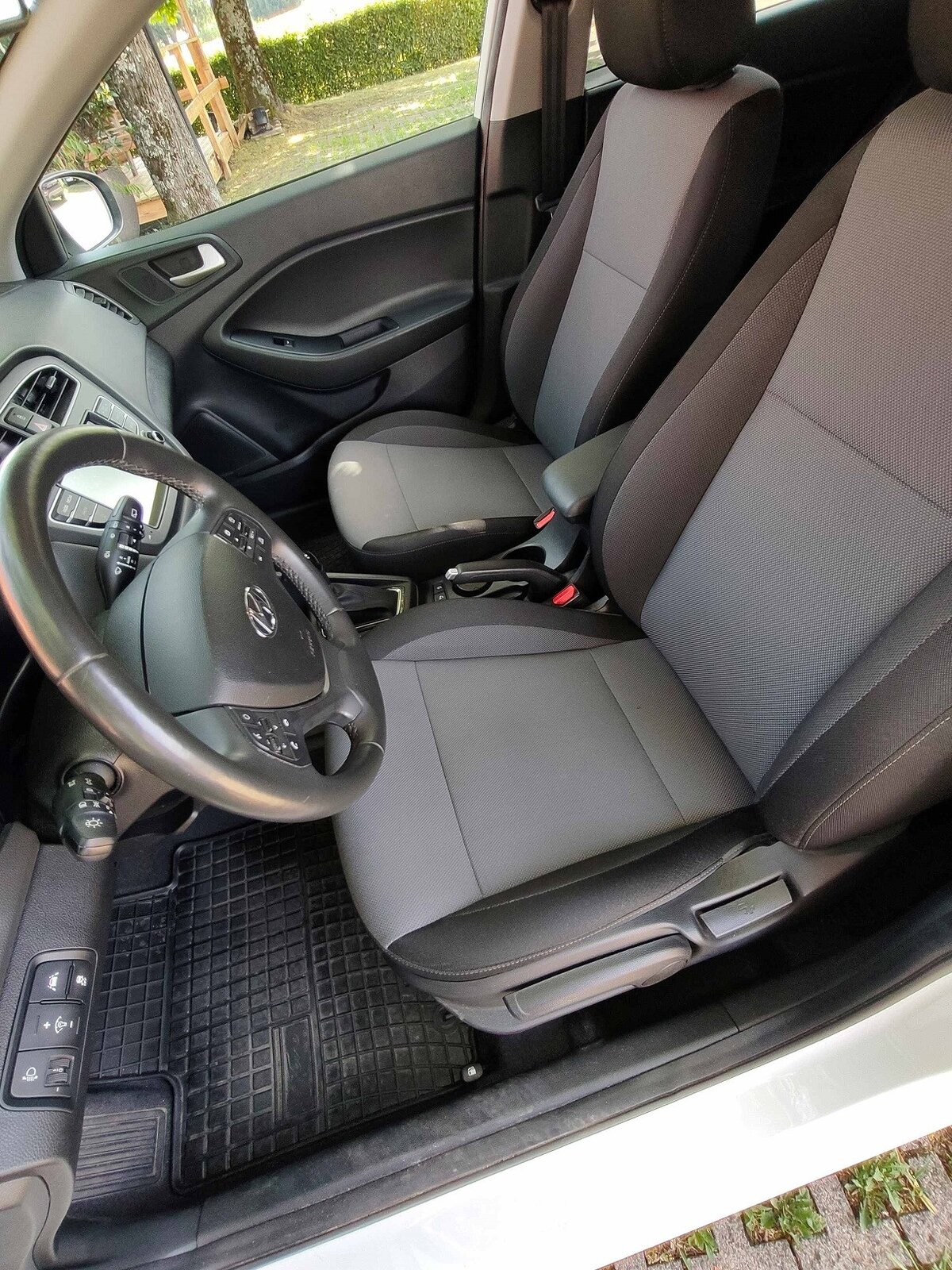 HYUNDAI i20 Active 1.0 T-GDi Amplia DCT, Essence, Occasion / Utilisé, Automatique - 4