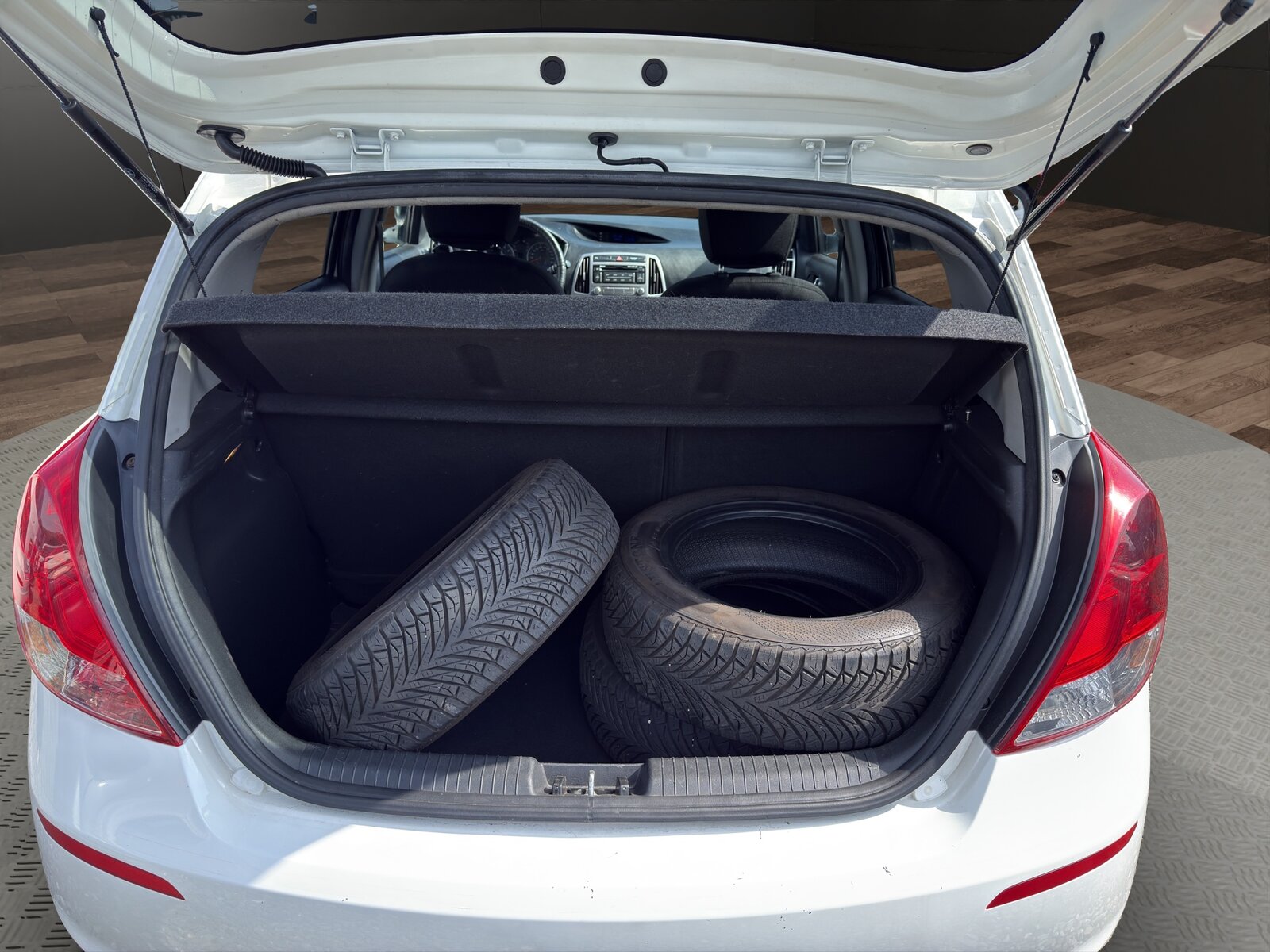 HYUNDAI i20 1.2 Pica, Benzina, Occasioni / Usate, Manuale - 7