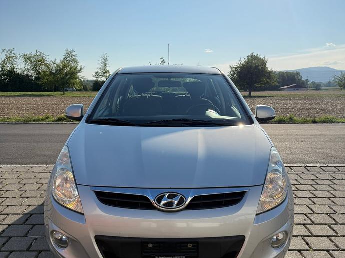 HYUNDAI i20 1.4 Swiss Plus Edition, Essence, Occasion / Utilisé, Manuelle