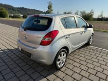 HYUNDAI i20 1.4 Swiss Plus Edition, Essence, Occasion / Utilisé, Manuelle - 6