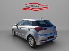 HYUNDAI i20 1.2 Amplia, Benzin, Occasion / Gebraucht, Handschaltung - 6