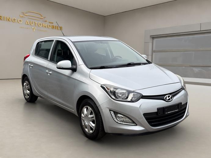 HYUNDAI i20 1.4 Premium Automatic, Benzin, Occasion / Gebraucht, Automatik