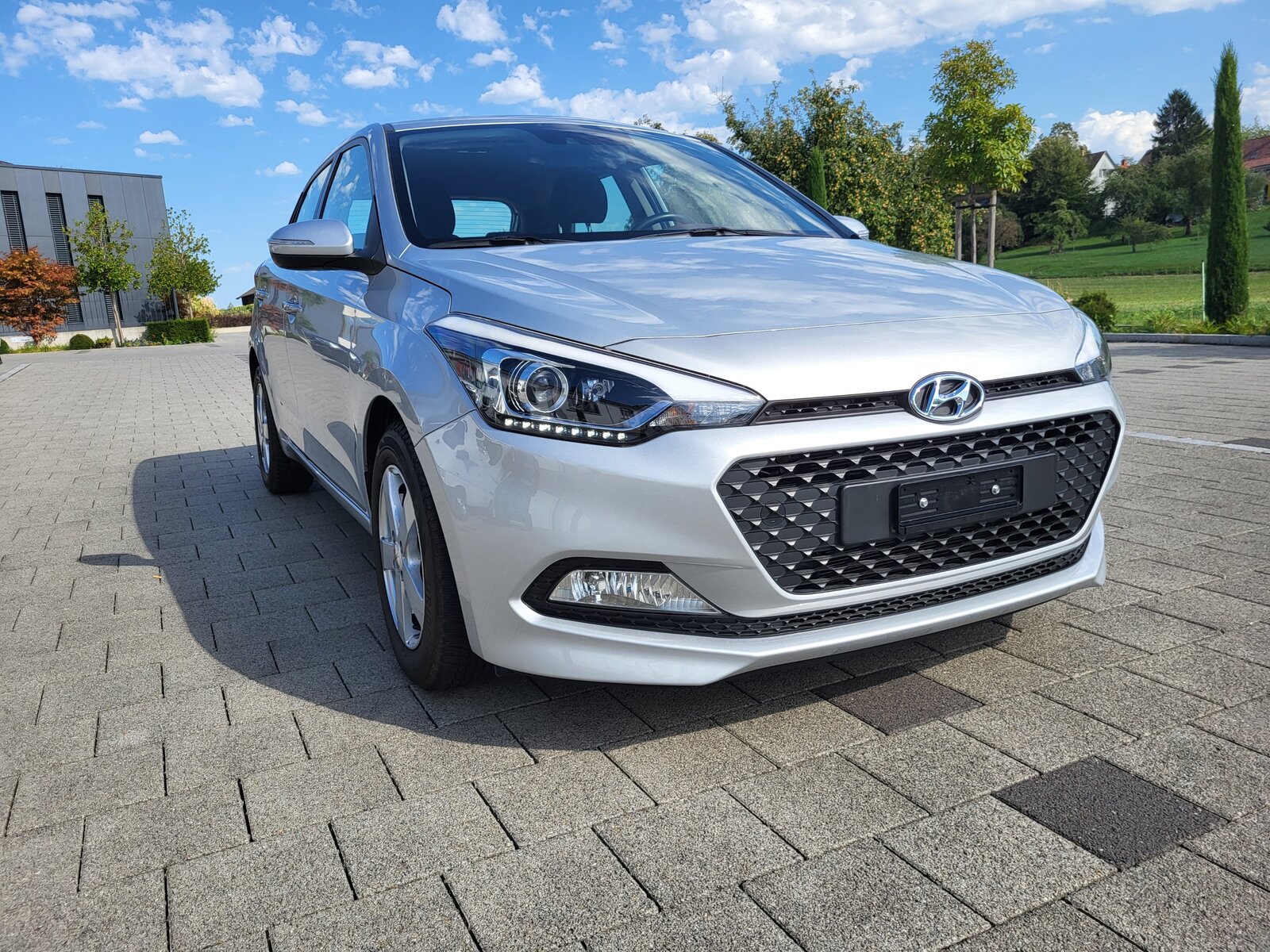 HYUNDAI i20 1.4 Amplia Automatic