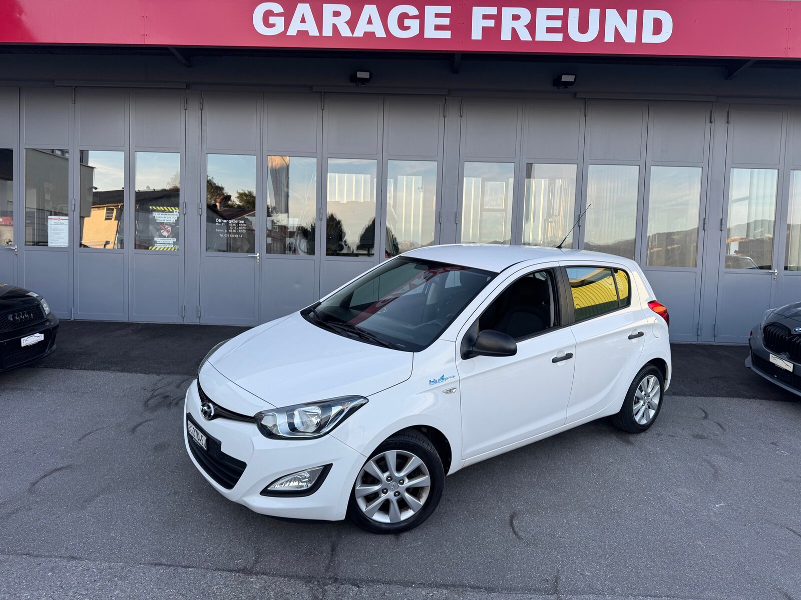 HYUNDAI i20 1.2 Comfort, Petrol, Second hand / Used, Manual - 4