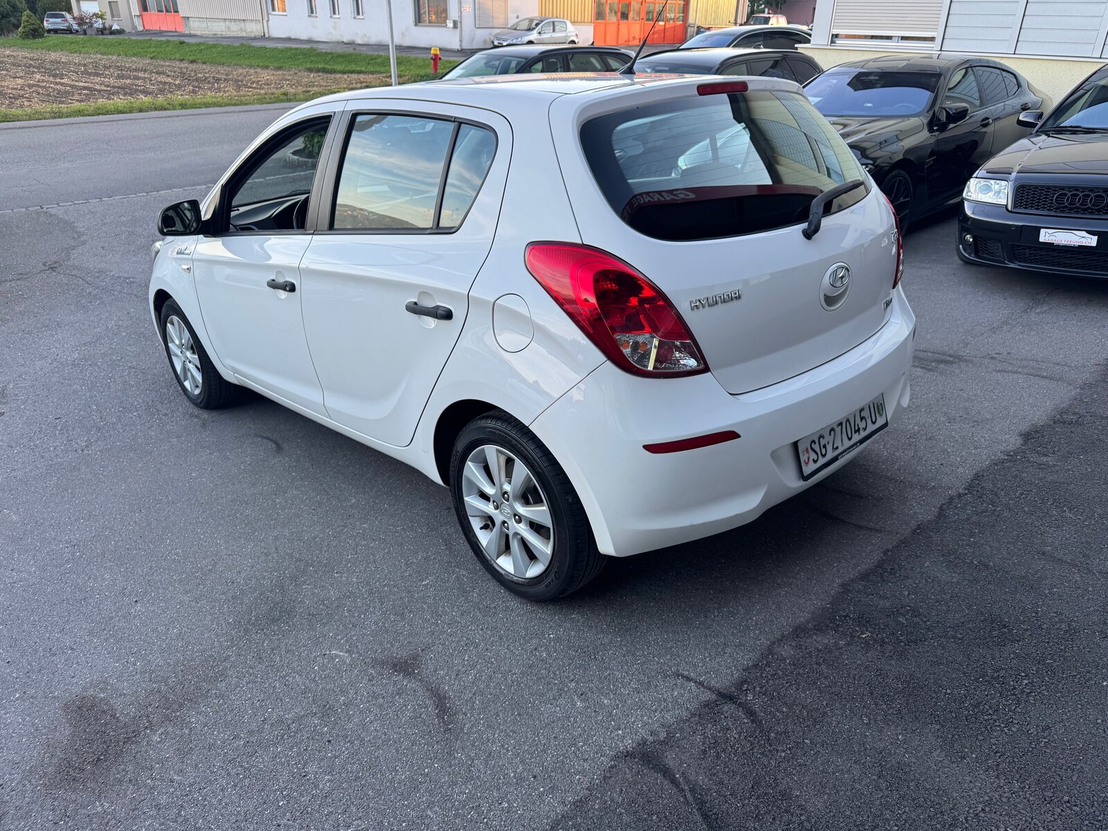 HYUNDAI i20 1.2 Comfort, Petrol, Second hand / Used, Manual - 7