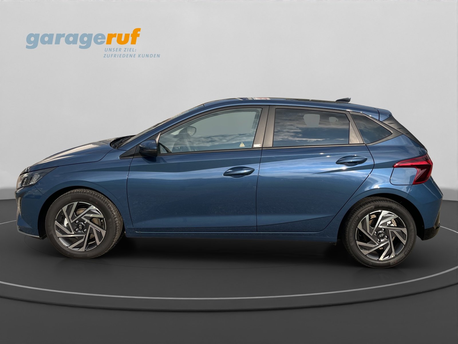 HYUNDAI i20 1.0 T-GDi Amplia, Benzin, Neuwagen, Automatik - 4