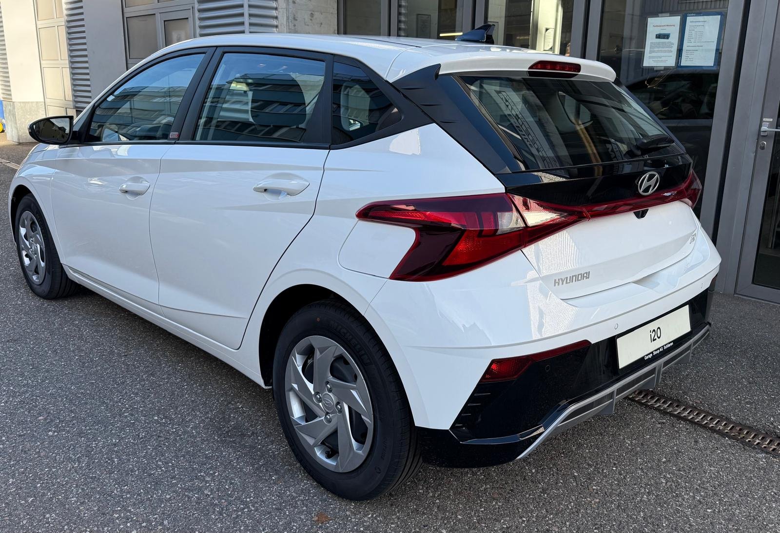 HYUNDAI i20 1.0 T-GDi Origo, Essence, Voiture nouvelle, Manuelle - 3