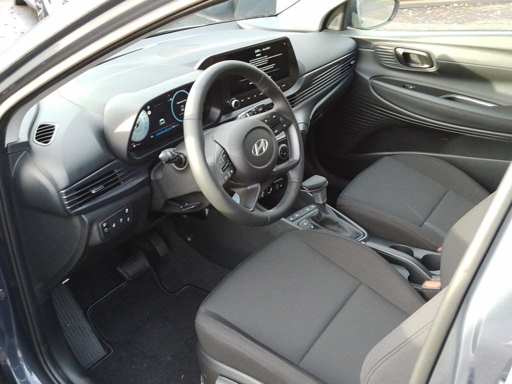 HYUNDAI i20 1.0 T-GDi Amplia, Essence, Voiture nouvelle, Automatique - 7