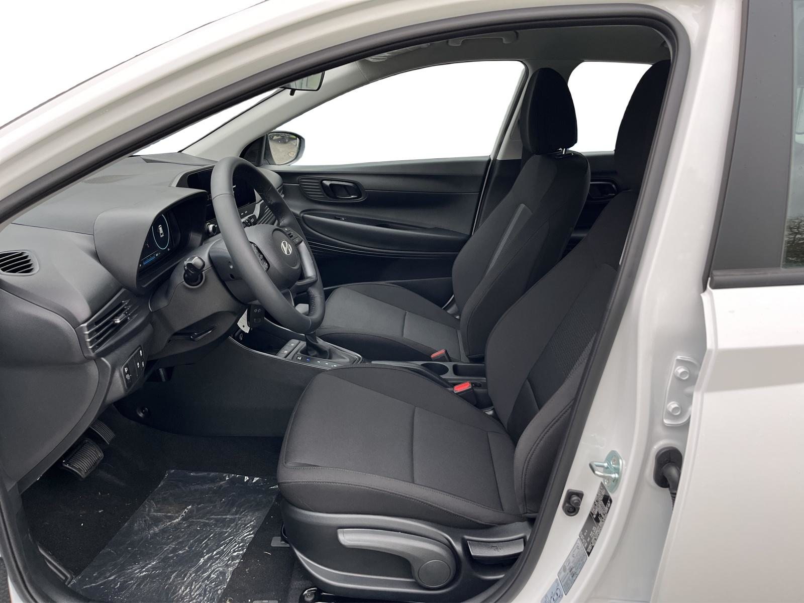 HYUNDAI i20 1.0 T-GDi Origo, Petrol, New car, Manual - 6