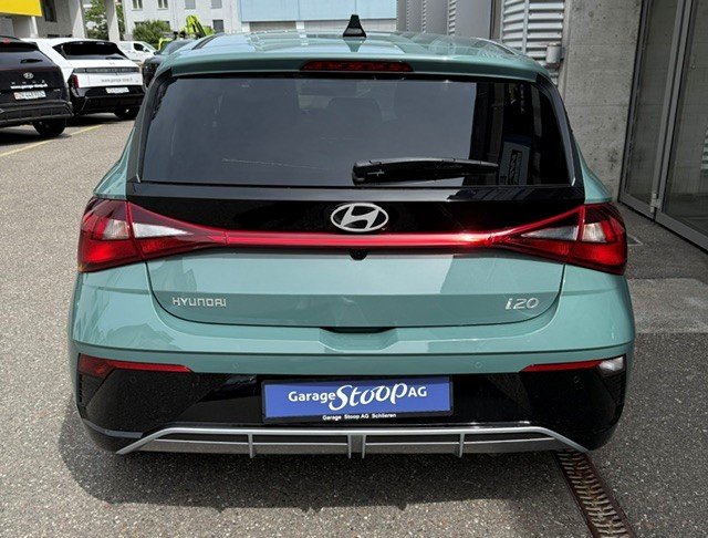 HYUNDAI i20 1.0 T-GDi Amplia, Benzin, Neuwagen, Automatik - 4