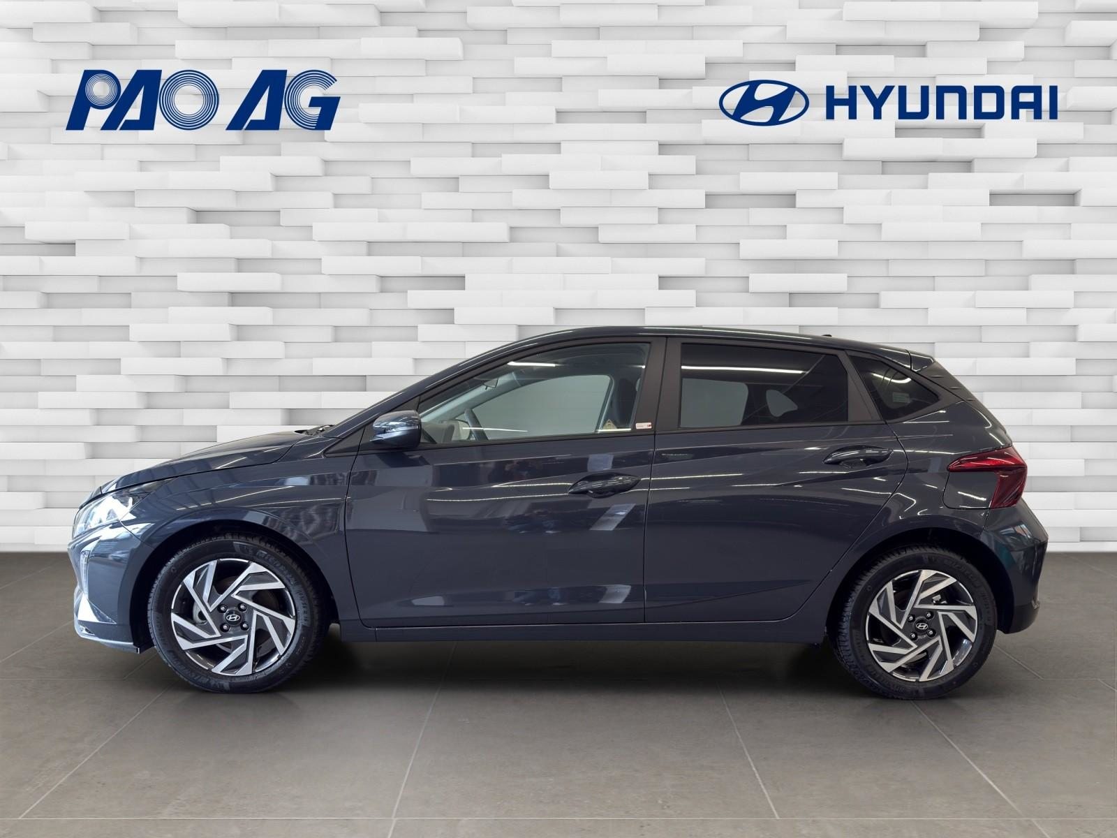 HYUNDAI i20 1.0 T-GDi Amplia, Petrol, New car, Automatic - 2