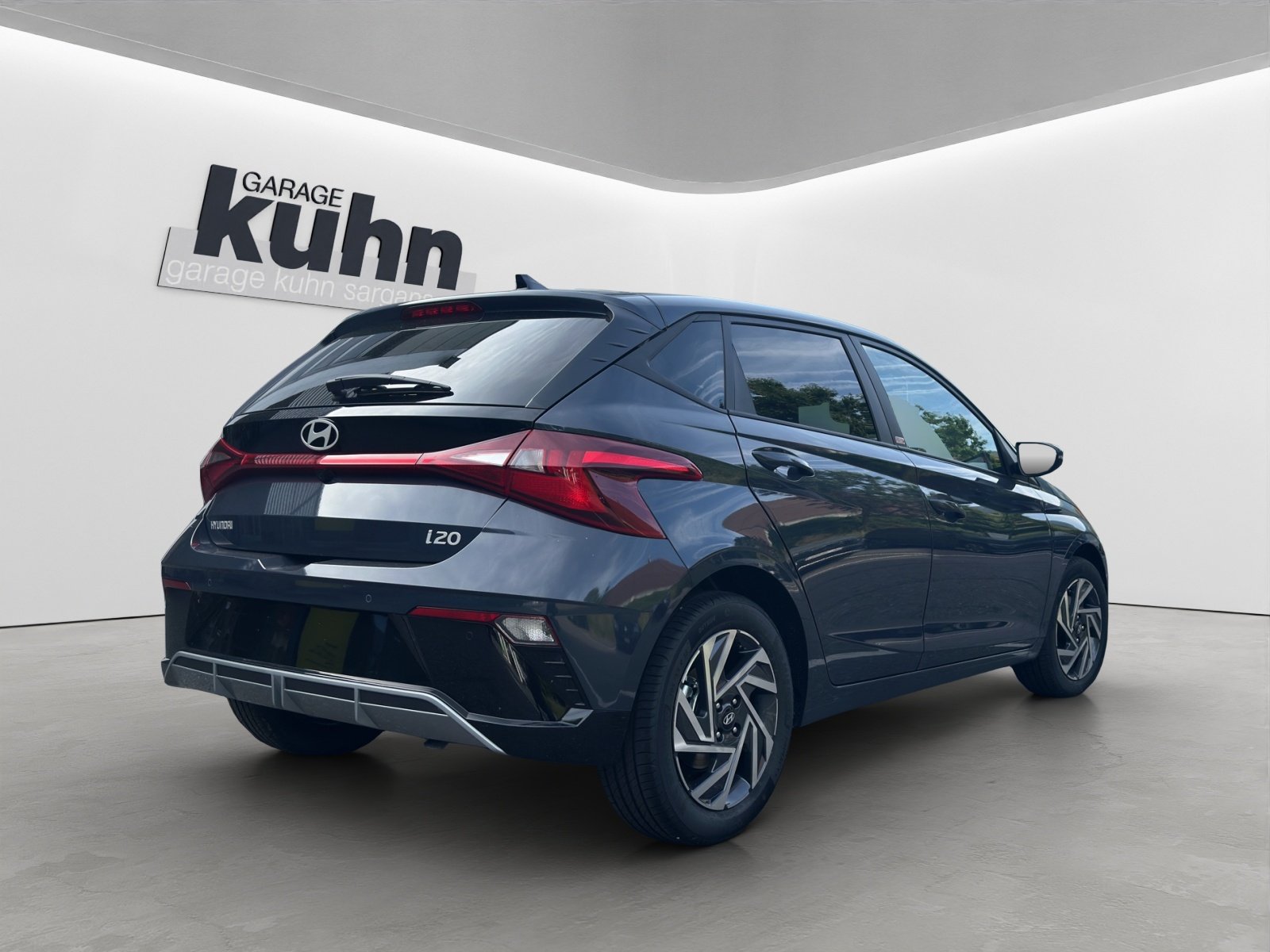 HYUNDAI i20 1.0 T-GDi Amplia, Petrol, New car, Automatic - 5