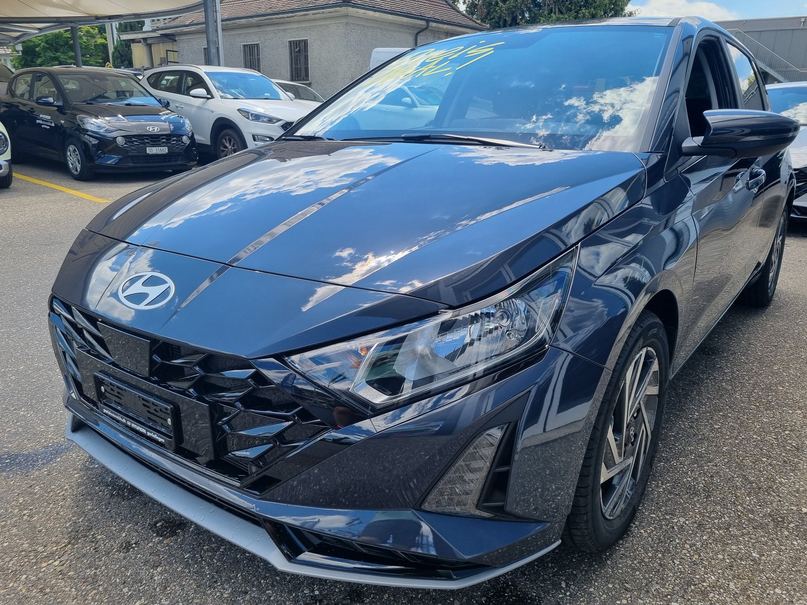 HYUNDAI i20 1.0 T-GDi Amplia DCT, Essence, Voiture nouvelle, Automatique - 3
