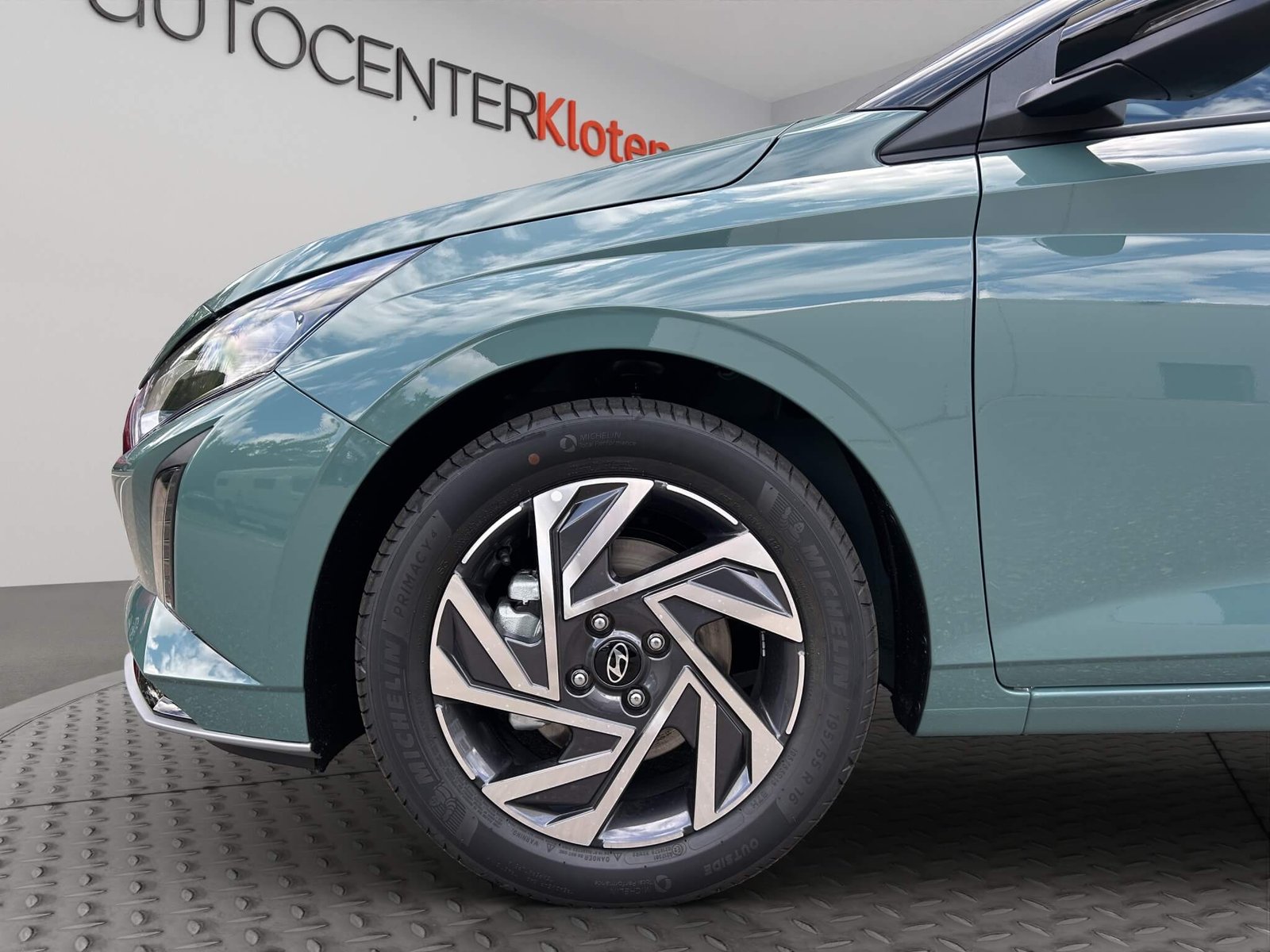 HYUNDAI i20 1.0 T-GDi Amplia, Essence, Voiture nouvelle, Automatique - 6