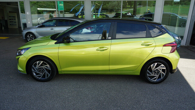 HYUNDAI i20 1.0 T-GDi Amplia DCT, New car, Automatic - 3