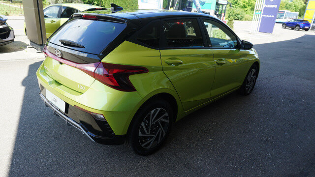 HYUNDAI i20 1.0 T-GDi Amplia DCT, New car, Automatic - 4