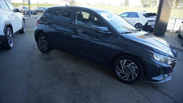 HYUNDAI i20 1.0 T-GDi Amplia DCT, New car, Automatic - 4