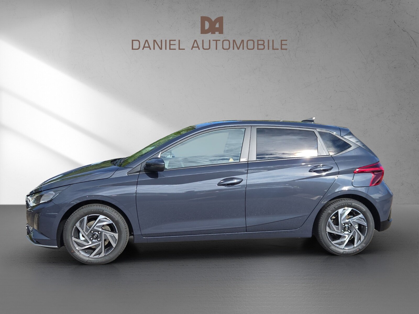 HYUNDAI i20 1.0 T-GDi Amplia Go, Benzin, Neuwagen, Automatik - 4