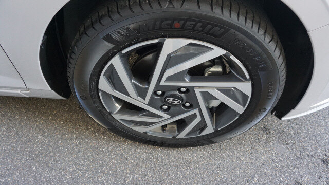 HYUNDAI i20 1.0 T-GDi Amplia DCT, Auto nuove, Automatico - 7