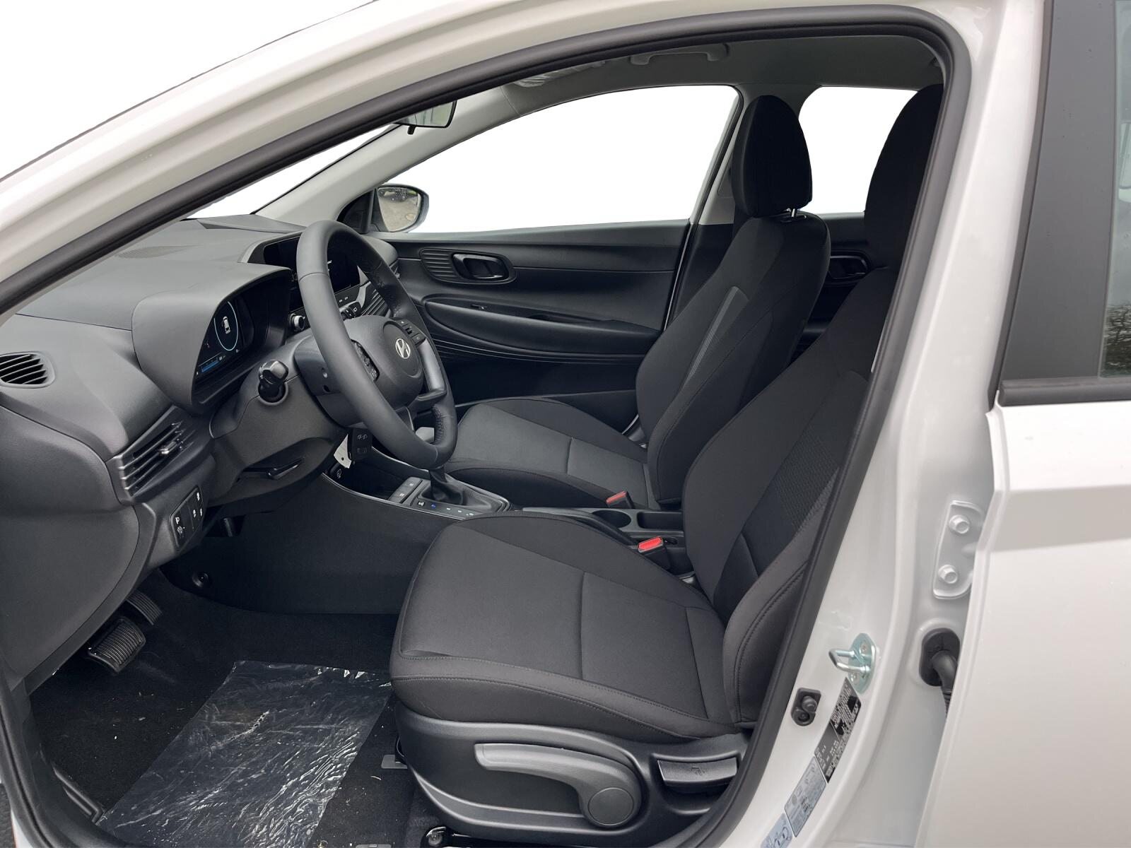 HYUNDAI i20 1.0 T-GDi Origo, Essence, Voiture nouvelle, Automatique - 6