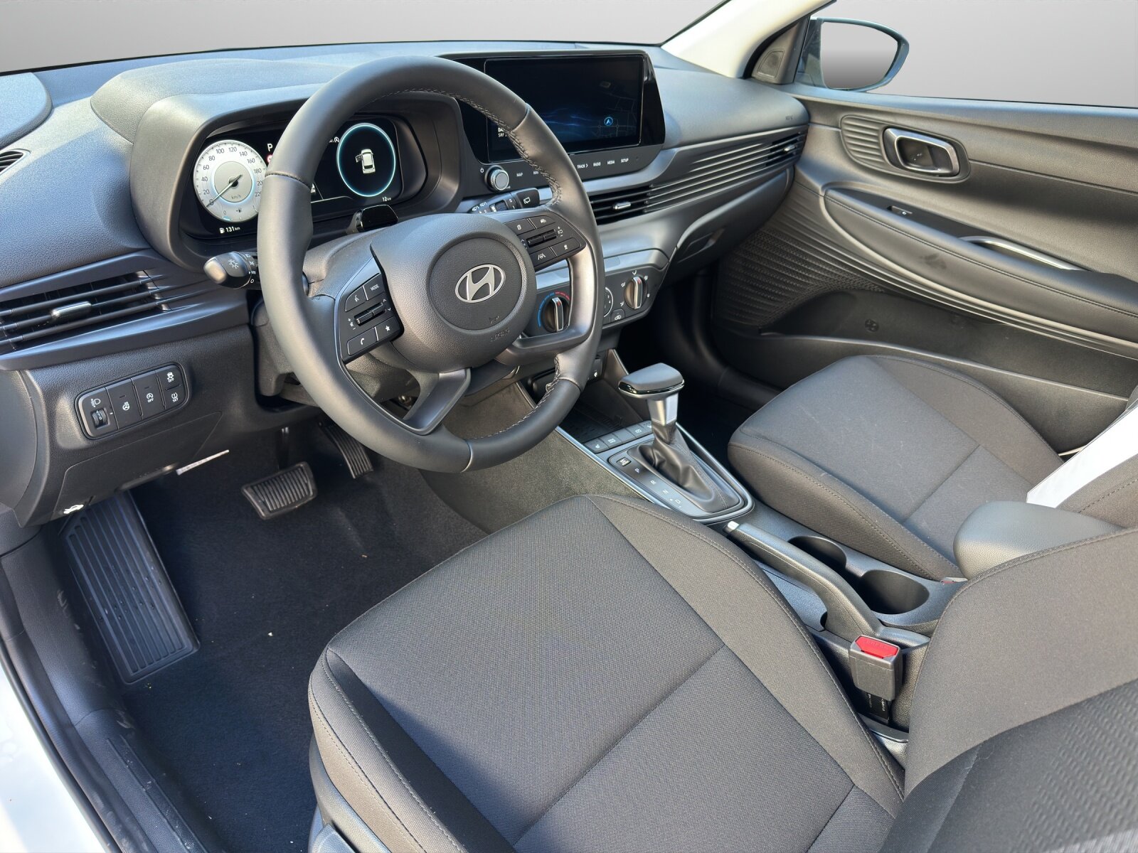 HYUNDAI i20 1.0 T-GDi Amplia Go Pack Safe Tec, Essence, Voiture nouvelle, Automatique - 5