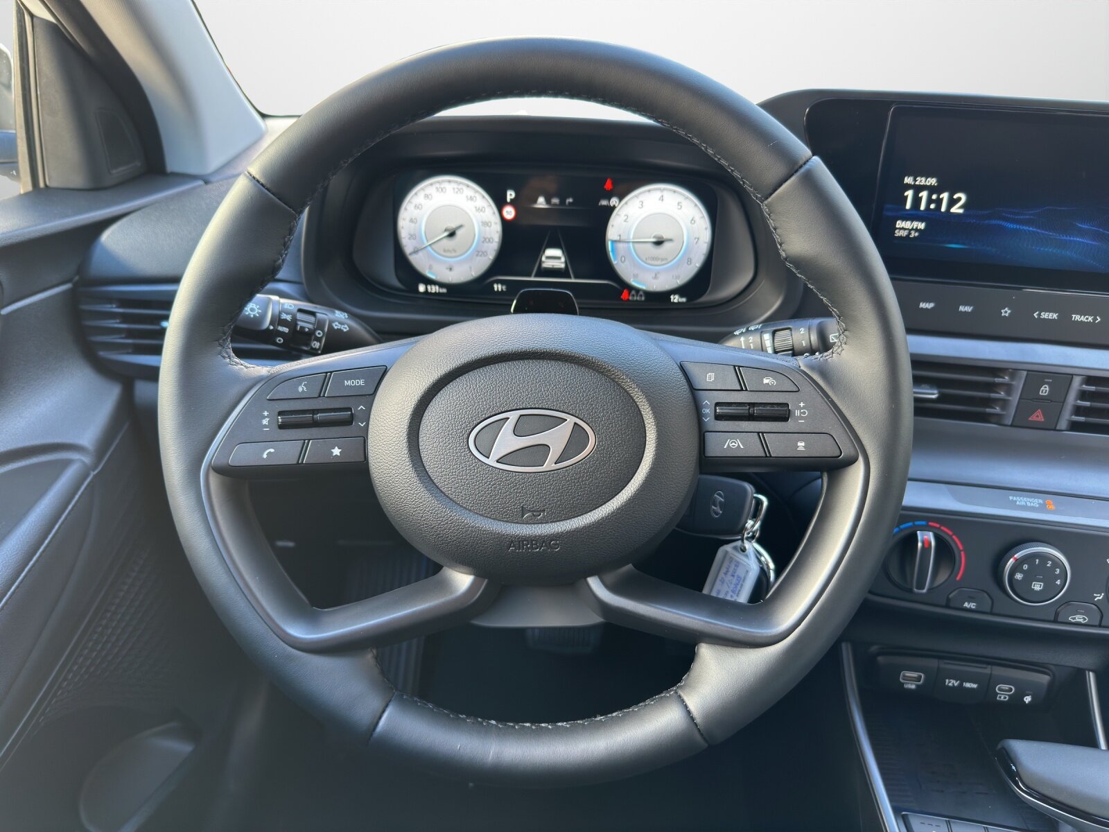 HYUNDAI i20 1.0 T-GDi Amplia Go Pack Safe Tec, Essence, Voiture nouvelle, Automatique - 7